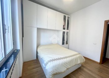 Four-room apartment Via Carlo Barabino, Genova (neighborhood Foce) - photo 4