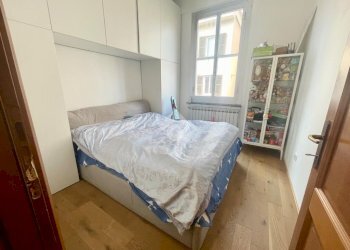 Four-room apartment Via Carlo Barabino, Genova (neighborhood Foce) - photo 8