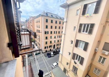 Four-room apartment Via Carlo Barabino, Genova (neighborhood Foce) - photo 9