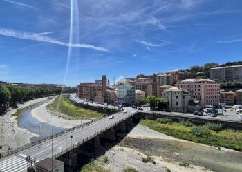 Three-room apartment Via del Piano, Genova (neighborhood Marassi) - photo 1