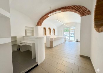 Shop Corso torino, Novara - photo 1