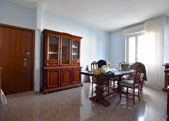 Three-room apartment Via Andrea del Castagno, Pioltello - photo 1