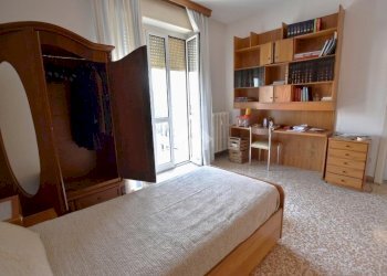 Three-room apartment Via Andrea del Castagno, Pioltello - photo 12