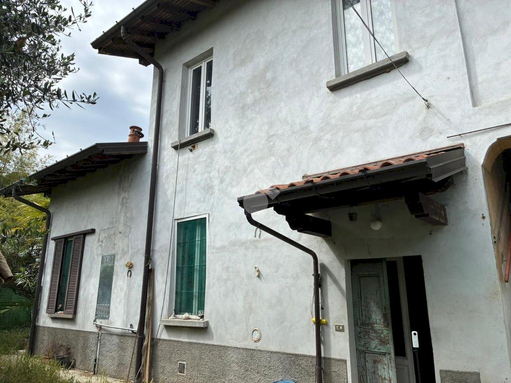 Independent house Via B. Croce, Corbetta - photo 2