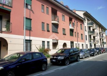 Two-room apartment Via Mazzini, Carugate - photo 4