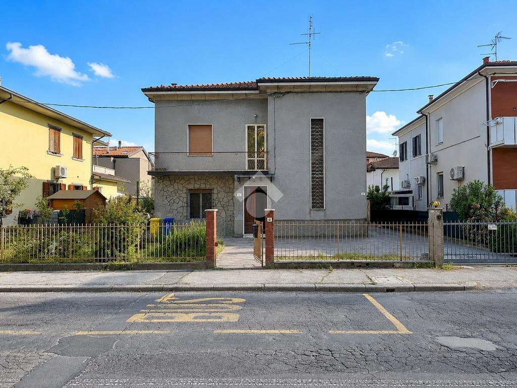 Villa Via Giuseppe Mazzatinti, Forlì - foto 2