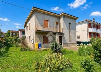Villa Via Giuseppe Mazzatinti, Forlì - foto 1