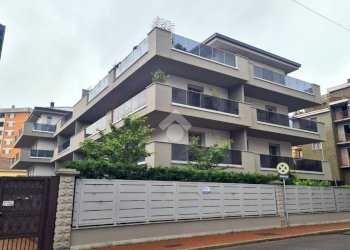 Trilocale Via della Costituzione, San Giuliano Milanese - foto 1