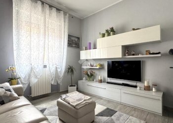 Three-room apartment Via Alessandro Manzoni, Gessate - photo 9
