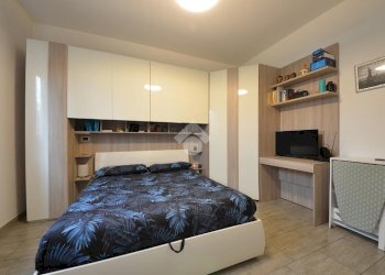 Three-room apartment Via Alessandro Manzoni, Gessate - photo 14