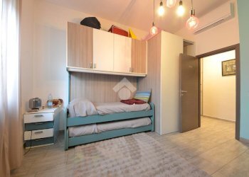Three-room apartment Via Alessandro Manzoni, Gessate - photo 21