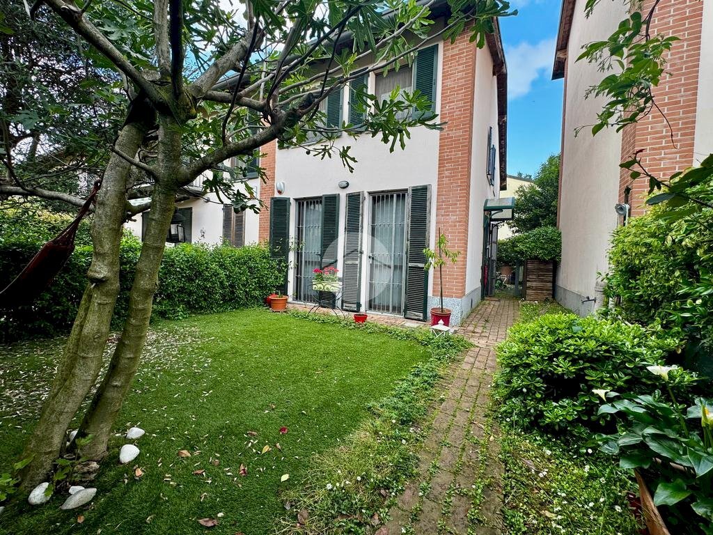 Villa a Schiera via cascina la fornace, Peschiera Borromeo - foto 2