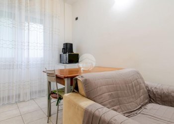 Two-room apartment Via della Repubblica, Cesano Boscone - photo 7
