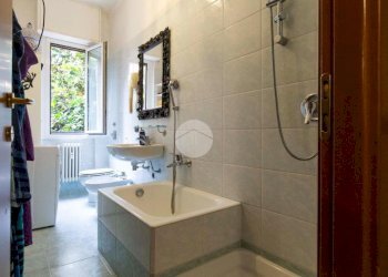 Two-room apartment Via Vittorio Veneto, Cesano Boscone - photo 8