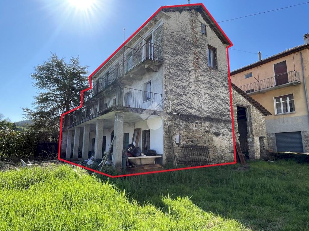 Semi-detached house Piazza Savona, Monastero Bormida - photo 1
