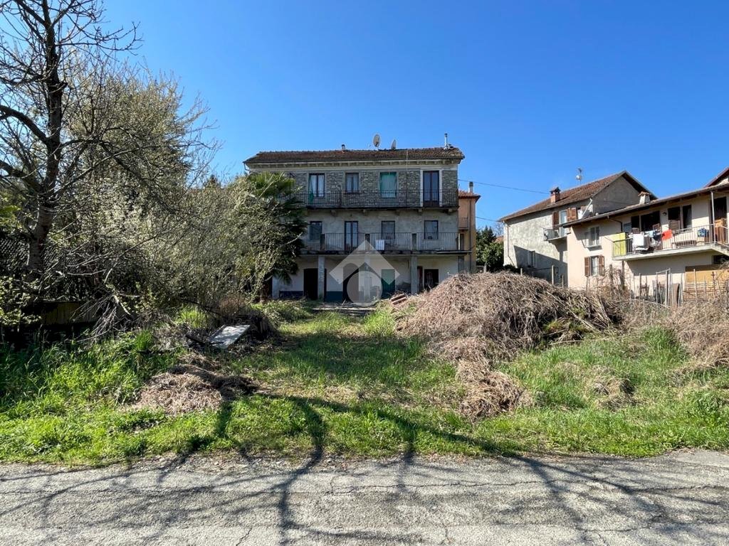 Semi-detached house Piazza Savona, Monastero Bormida - photo 2