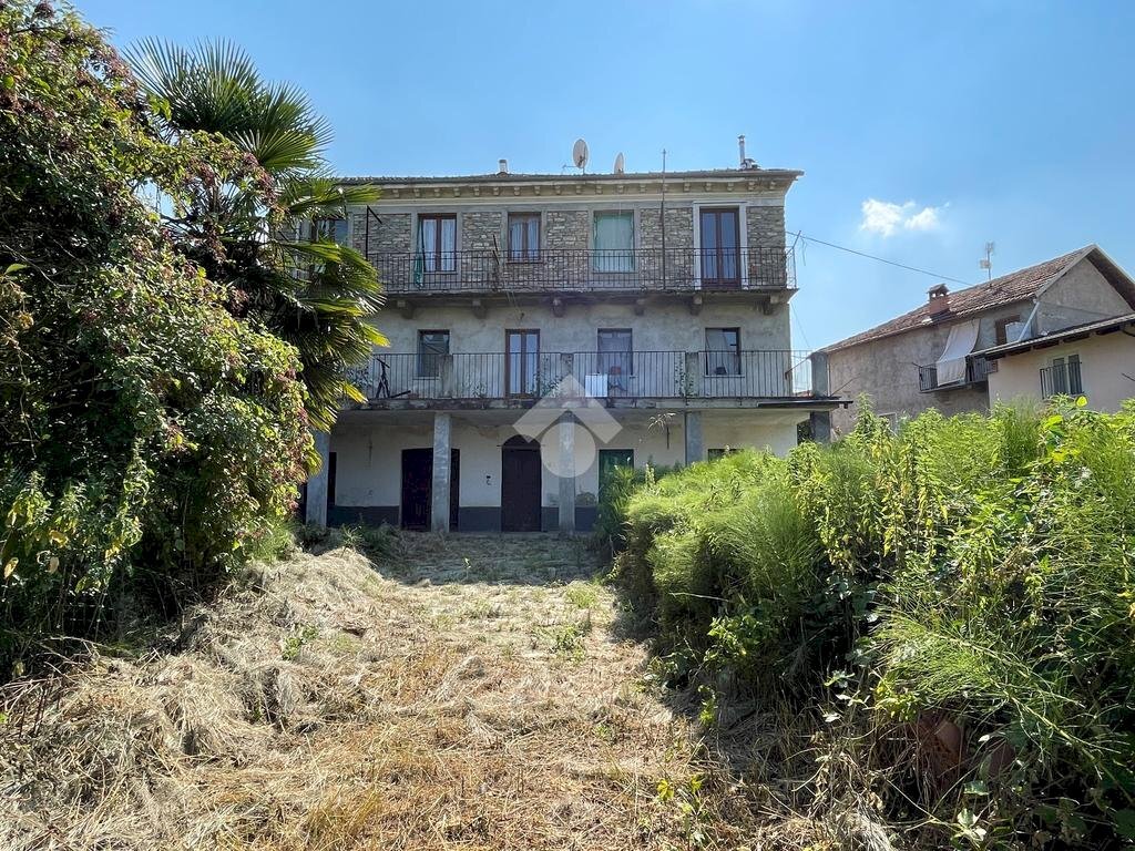 Casa semi indipendente Piazza Savona, Monastero Bormida - foto 1