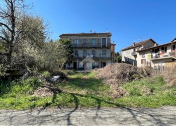 Semi-detached house Piazza Savona, Monastero Bormida - photo 2