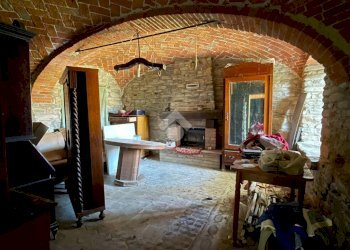 Semi-detached house Piazza Savona, Monastero Bormida - photo 7