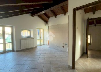Two-room apartment Via mazzini, Crescentino - photo 1