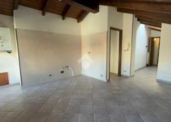 Two-room apartment Via mazzini, Crescentino - photo 2