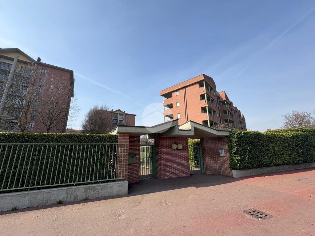 Three-room apartment Via Giuseppe Di Vittorio, Settimo Milanese - photo 3