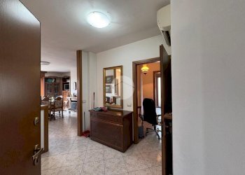 Three-room apartment Via Giuseppe Di Vittorio, Settimo Milanese - photo 6