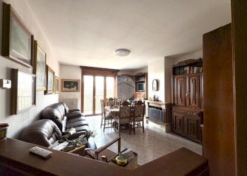 Three-room apartment Via Giuseppe Di Vittorio, Settimo Milanese - photo 8