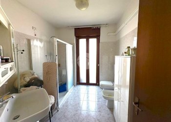 Three-room apartment Via Giuseppe Di Vittorio, Settimo Milanese - photo 24