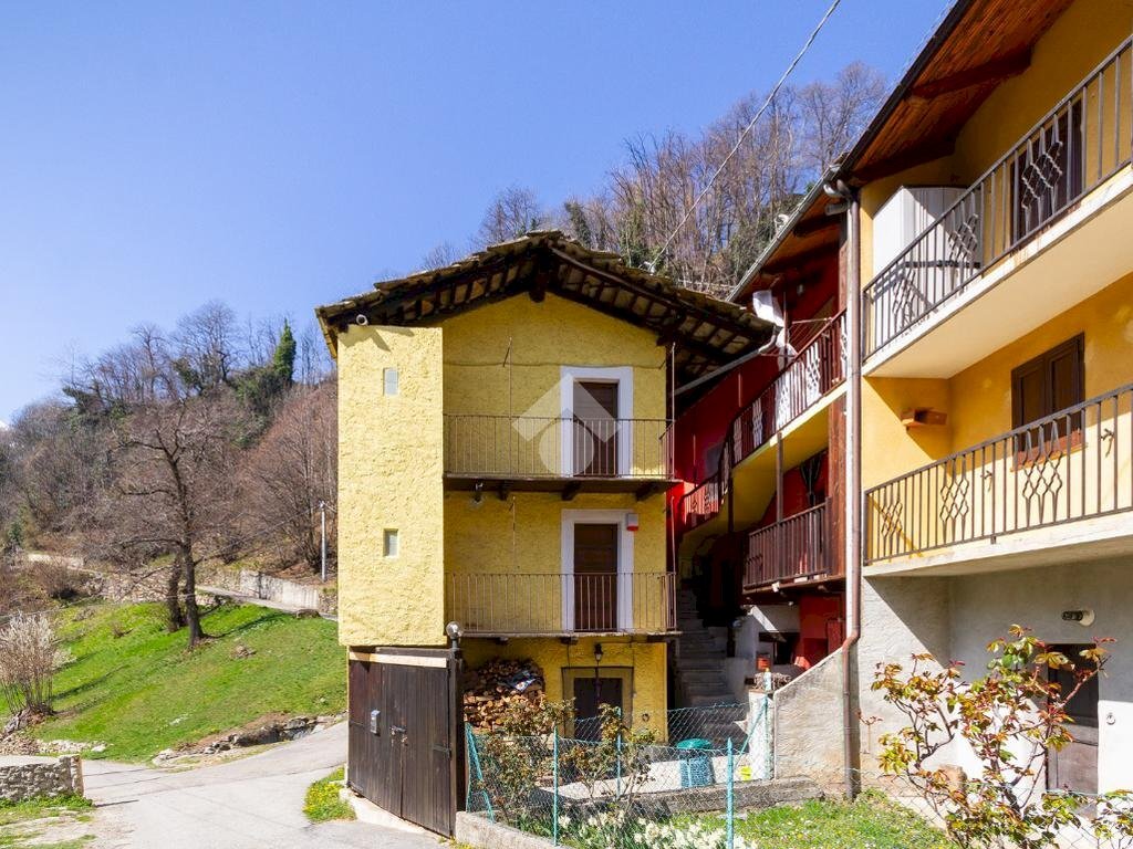 Three-room apartment Località Pautasset, Bobbio Pellice - photo 1