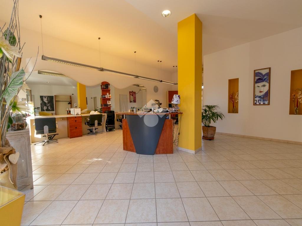 Shop Via Antonio Olearo, Casale Monferrato - photo 1