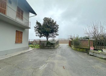 Rustic Str. Campasso, Savigliano - photo 2