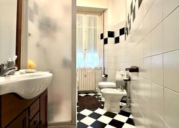 Four-room apartment Via Luigi Sada, Tortona - photo 12