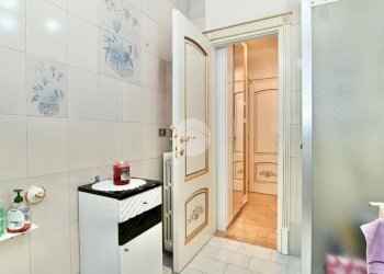 Quadrilocale Via San Carlo Borromeo, Rho - foto 31