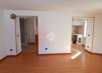 Quadrilocale Via Duca D'Aosta, Pettinengo - foto 1