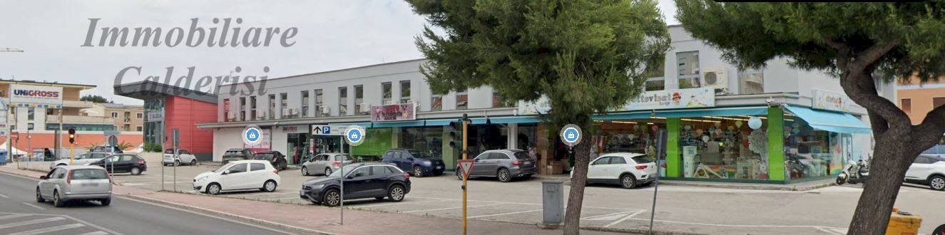 Foto 1 - Locale Commerciale Via Dante Alighieri
 
1, Grottammare - foto 1