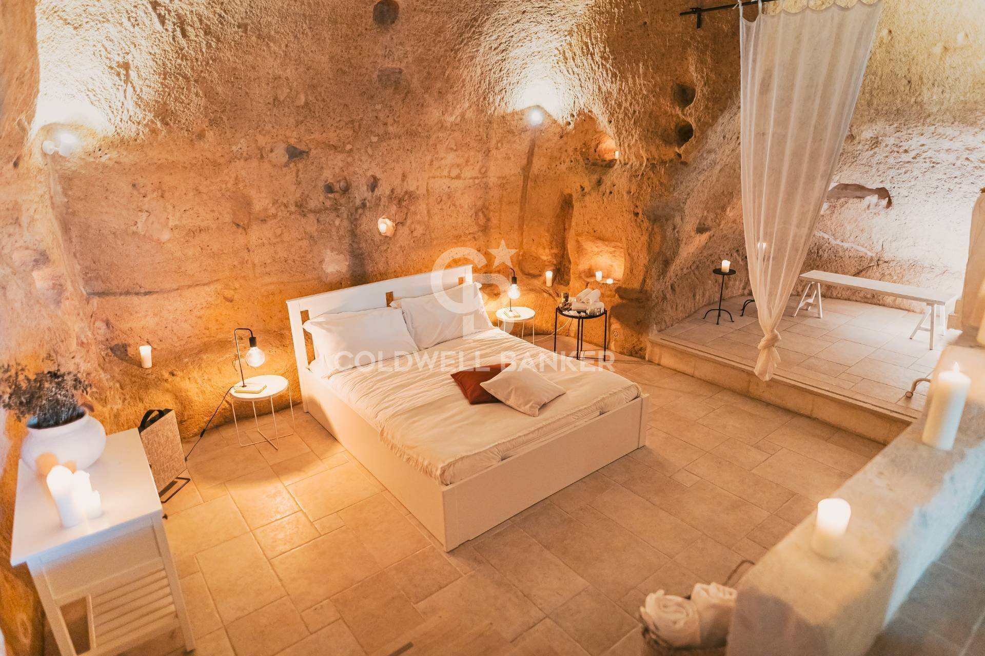 Foto 1 - Attività Commerciale Via San Pietro Caveoso
 
5, Matera - foto 1
