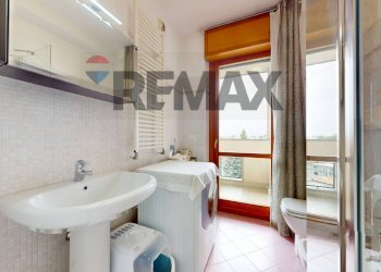 Bagno - Trilocale Via Enrico Fermi
 
11, Parabiago - foto 48