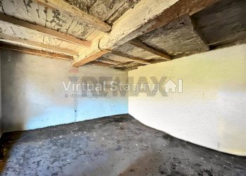 Stanza vuota - Casa indipendente via Sant'Anna
 
5, Cuasso al Monte - foto 9