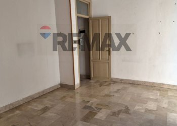 Stanza vuota - Quadrilocale Via Francesco Baracca
 
18, Palermo - foto 17