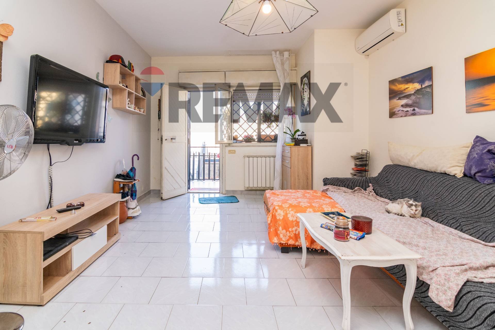 Soggiorno - Three-room apartment Via Nuova
 
45, Valverde - photo 3