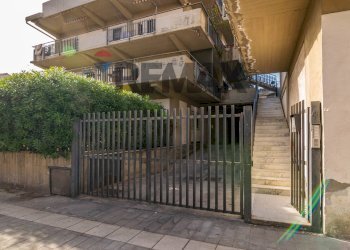 Edificio all\'aperto - Three-room apartment Via Nuova
 
45, Valverde - photo 23