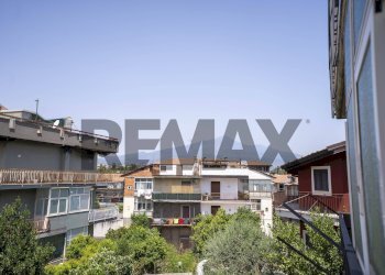 Edificio all\'aperto - Trilocale Via Nuova
 
45, Valverde - foto 13