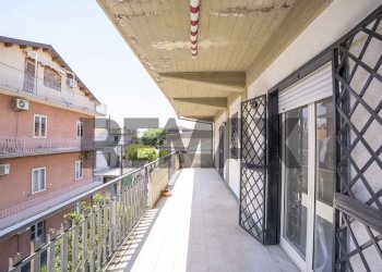 Balcone - Trilocale Via Nuova
 
45, Valverde - foto 27