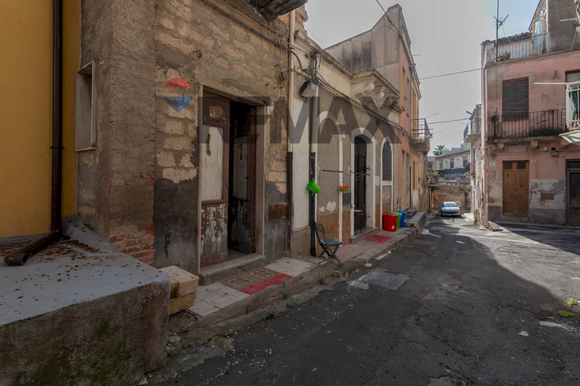 Edificio all\'aperto - Casa indipendente Via Nino Bixio
 
3, Lentini - foto 1