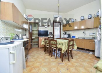 Cucina - Casa semi indipendente Via Cappelluzza
 
13, Acireale - foto 7