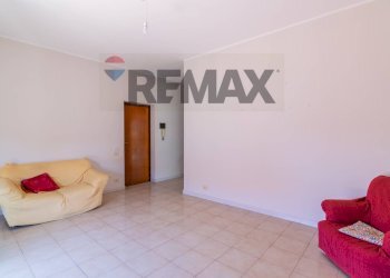 Soggiorno - Trilocale Via Del Mandorlo
 
76, Misterbianco - foto 3