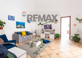 Soggiorno - Apartment Via Sant'angelo Custode
 
4, Catania - photo 3