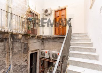Scale - Apartment Via Sant'angelo Custode
 
4, Catania - photo 44
