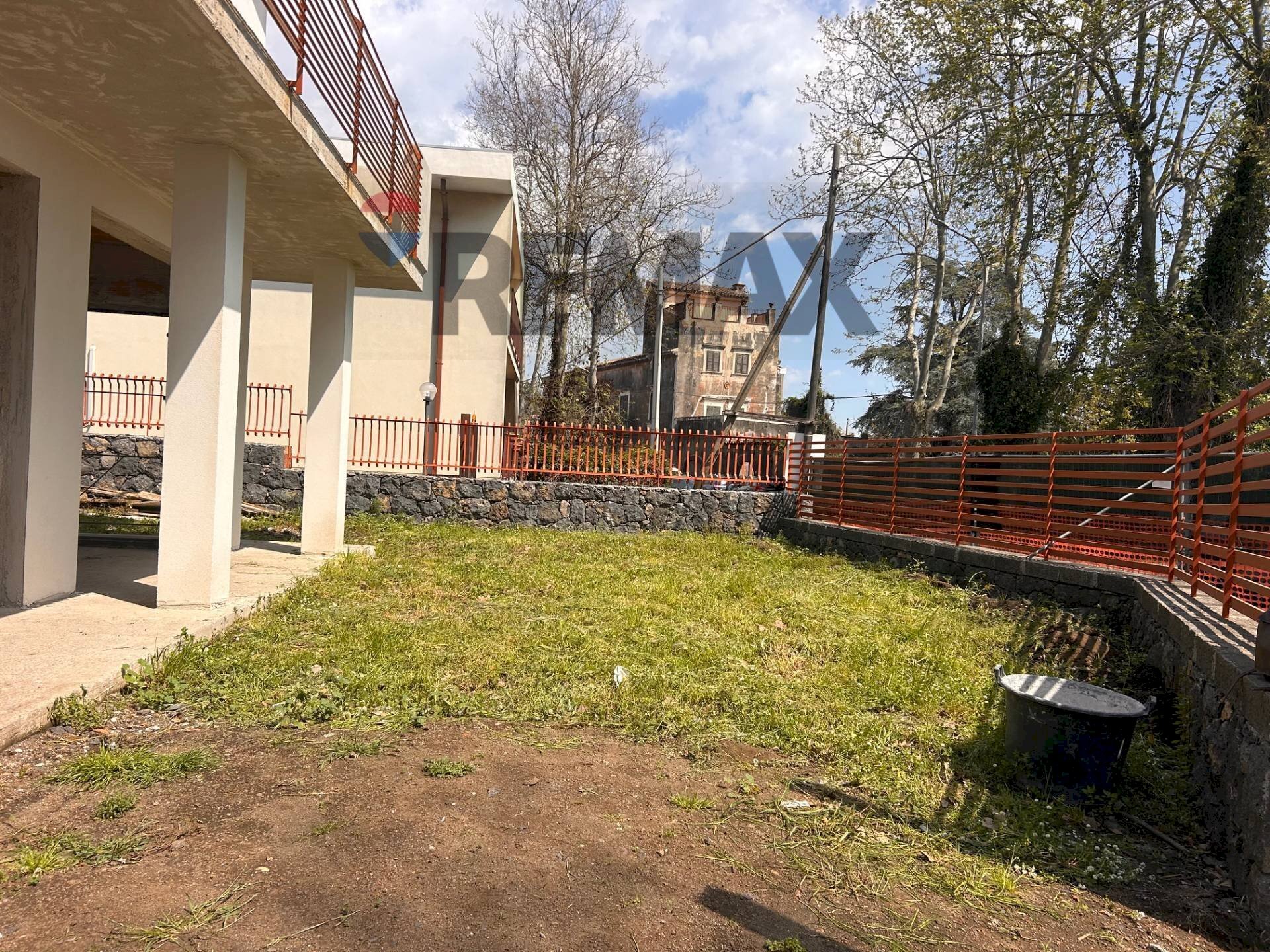 Giardino - Casa semi indipendente Via Giuseppe Garibaldi
31, Viagrande - foto 2